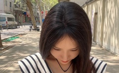 旅行者把甘雨咬出乳液